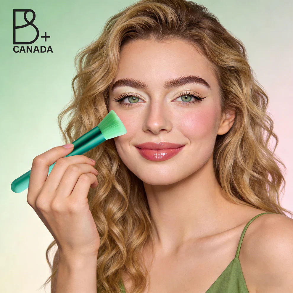 Single Flat Foundation Brush + PU Pouch